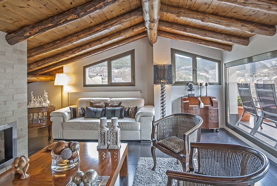 Adosados con gran estilo en las zonas residenciales más exclusivas de Andorra. Adosados con gran estilo en las zonas residenciales más exclusivas de Andorra.