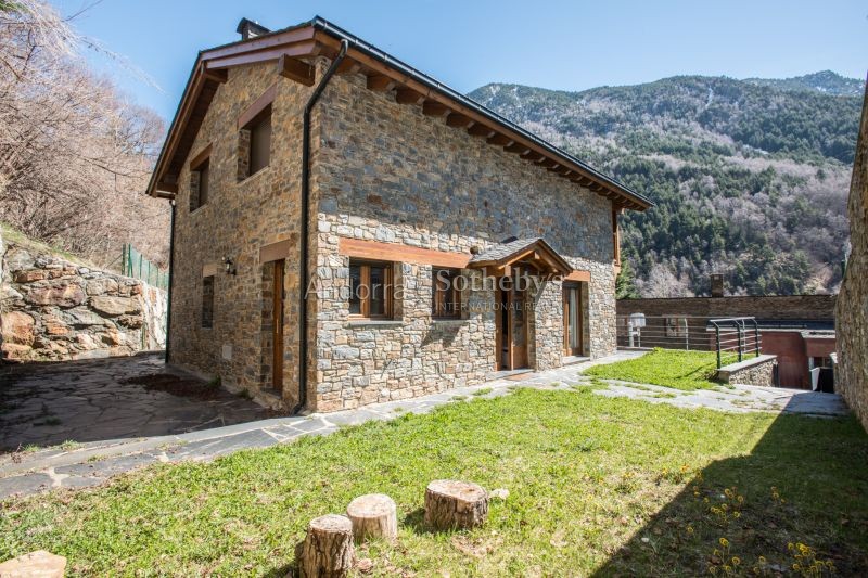 Vivir en El Serrat, casas en venta Inmobiliaria en el serrat andorra